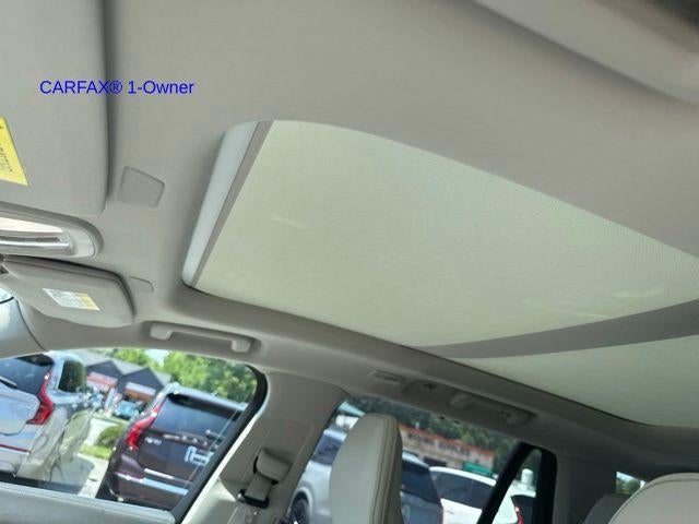 2025 Volvo XC90 Plug-In Hybrid T8 AWD Ultra 6-Seater