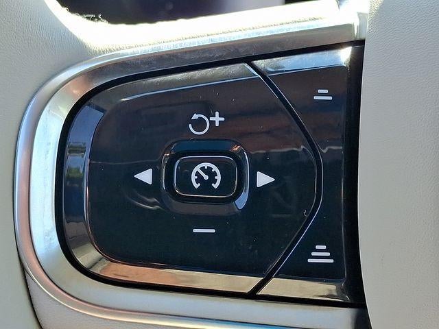 2024 Volvo XC90 Recharge Plug-In Hybrid T8 eAWD PHEV Ultimate 6P