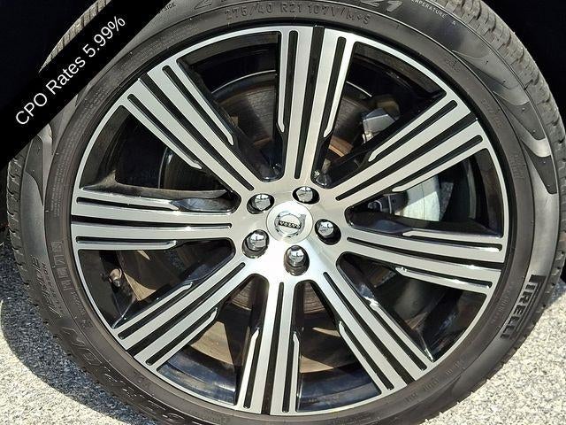 2025 Volvo XC90 Plug-In Hybrid T8 AWD Plus 7-Seater