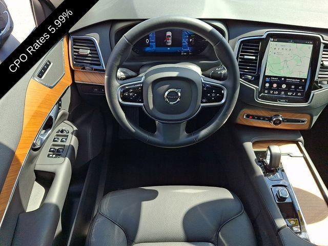 2025 Volvo XC90 Plug-In Hybrid T8 AWD Plus 7-Seater