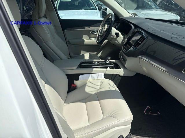 2025 Volvo XC90 Plug-In Hybrid T8 AWD Plus 7-Seater