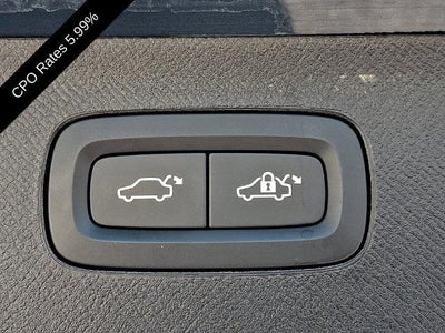 2025 Volvo XC90 Plug-In Hybrid T8 AWD Ultra 7-Seater