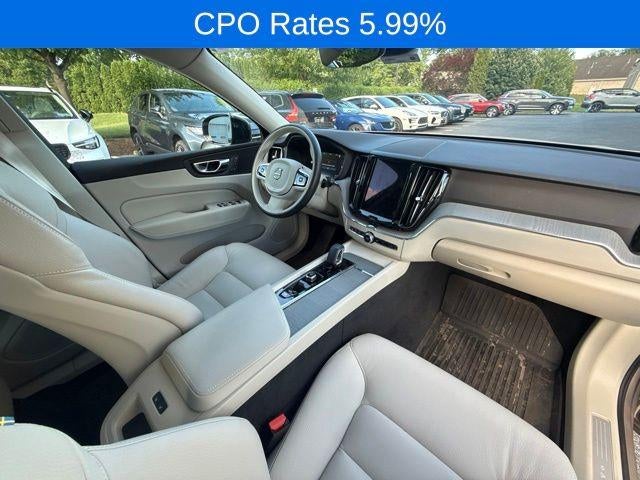 2025 Volvo XC60 Plug-In Hybrid T8 AWD Plus