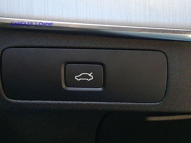 2023 Volvo XC90 B5 AWD Core 7P