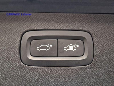 2023 Volvo XC90 B5 AWD Core 7P