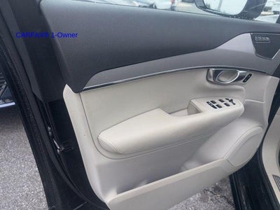 2023 Volvo XC90 B5 AWD Core 7P