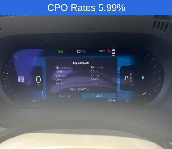 2023 Volvo XC60 B5 AWD Ultimate Bright Theme