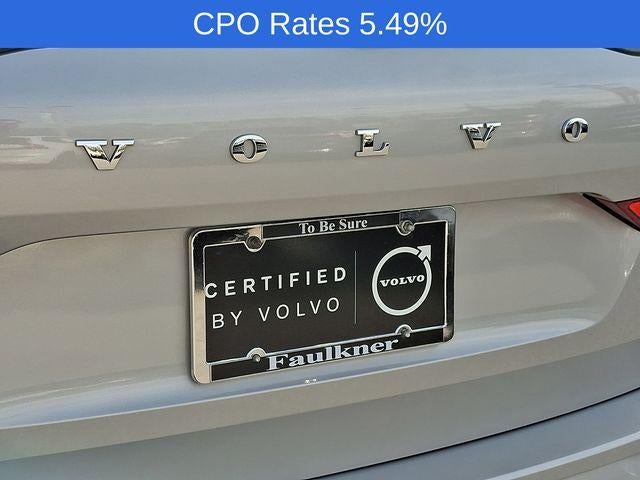 2023 Volvo XC60 B5 AWD Ultimate Bright Theme