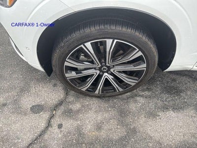 2023 Volvo XC60 B5 AWD Ultimate Bright Theme