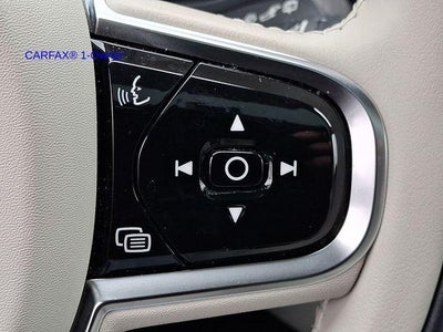 2023 Volvo XC60 B5 AWD Ultimate Bright Theme