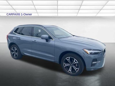 2022 Volvo XC60 B5 AWD Momentum