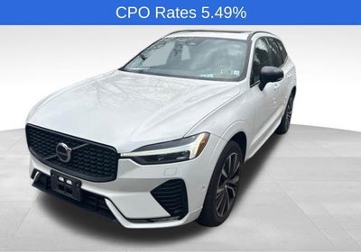 2024 Volvo XC60 B5 AWD Plus Dark Theme