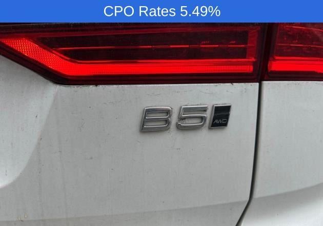 2024 Volvo XC60 B5 AWD Plus Dark Theme