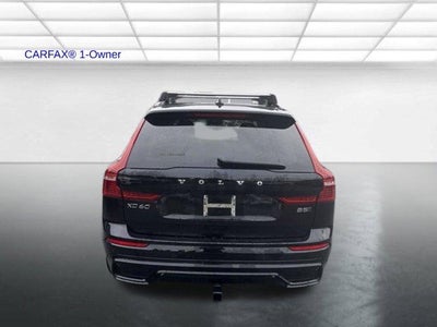 2024 Volvo XC60 B5 AWD Plus Dark Theme