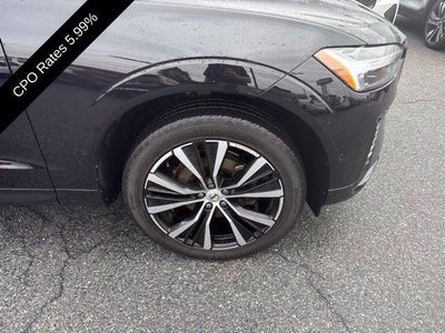 2024 Volvo XC60 B5 AWD Plus Dark Theme