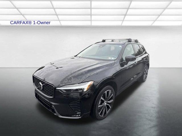 2024 Volvo XC60 B5 AWD Plus Dark Theme