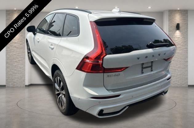 2024 Volvo XC60 B5 AWD Plus Dark Theme