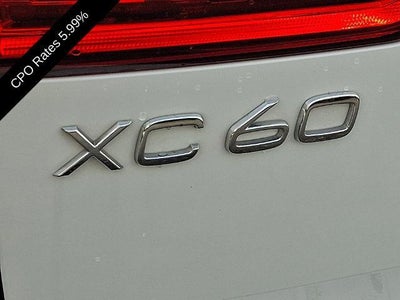 2024 Volvo XC60 B5 AWD Plus Dark Theme
