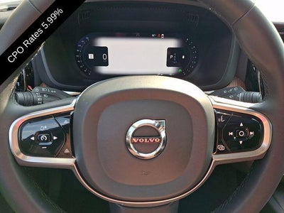 2024 Volvo XC60 B5 AWD Plus Dark Theme