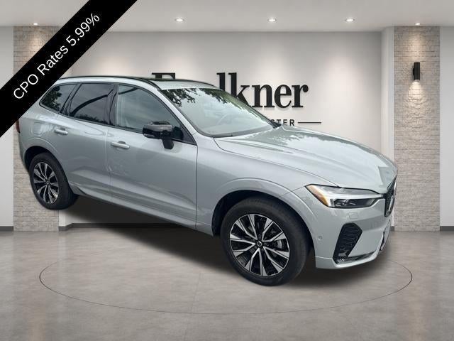 2024 Volvo XC60 B5 AWD Plus Dark Theme