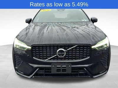 2024 Volvo XC60 B5 AWD Plus Dark Theme