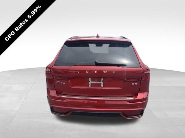 2024 Volvo XC60 B5 AWD Plus Dark Theme
