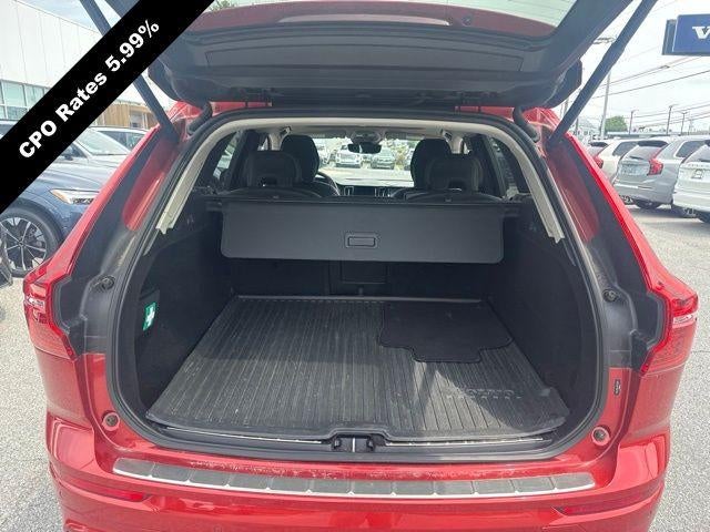 2024 Volvo XC60 B5 AWD Plus Dark Theme