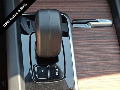 2024 Volvo XC60 B5 AWD Plus Dark Theme