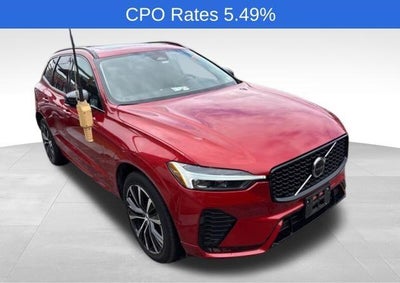2024 Volvo XC60 B5 AWD Plus Dark Theme