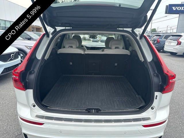 2024 Volvo XC60 B5 AWD Plus Dark Theme