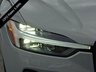 2024 Volvo XC60 B5 AWD Plus Dark Theme