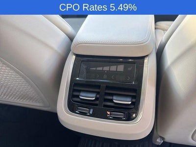 2024 Volvo XC60 B5 AWD Ultimate Dark Theme