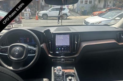 2024 Volvo XC60 B5 AWD Ultimate Dark Theme