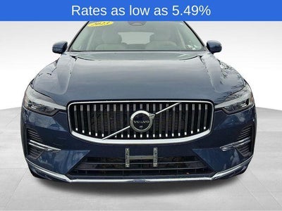 2023 Volvo XC60 B5 AWD Plus Bright Theme