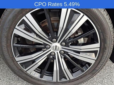 2023 Volvo XC60 B5 AWD Plus Bright Theme