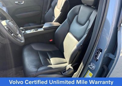 2023 Volvo XC60 B5 AWD Plus Bright Theme