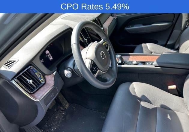 2023 Volvo XC60 B5 AWD Plus Bright Theme