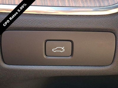 2023 Volvo XC60 B5 AWD Plus Bright Theme