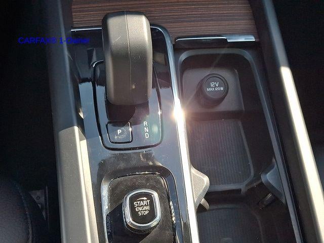 2023 Volvo XC60 B5 AWD Plus Bright Theme