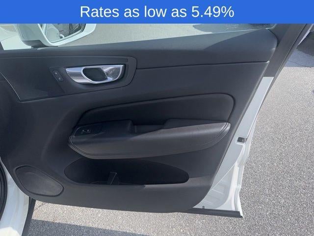 2023 Volvo XC60 B5 AWD Core