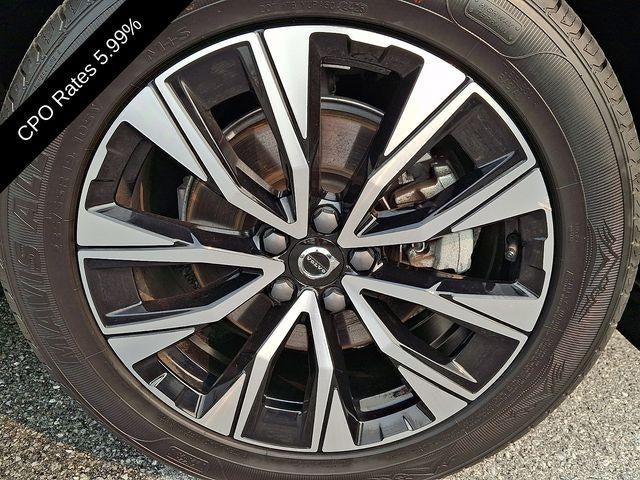 2023 Volvo XC60 B5 AWD Core