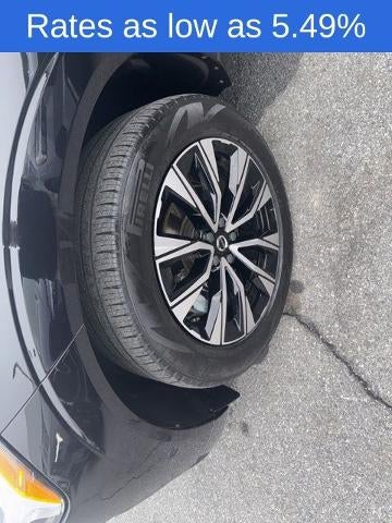 2023 Volvo XC60 B5 AWD Plus Dark Theme