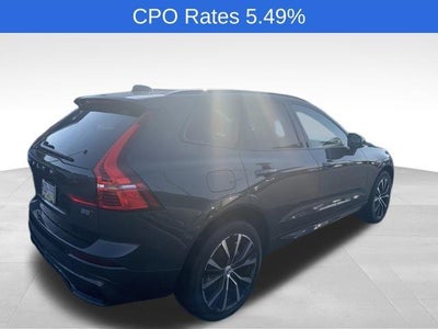2023 Volvo XC60 B5 AWD Plus Dark Theme