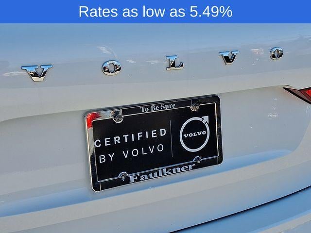 2023 Volvo XC60 B5 AWD Plus Dark Theme