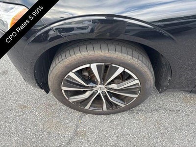 2023 Volvo XC60 B5 AWD Plus Dark Theme
