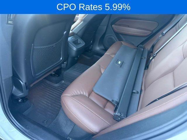 2023 Volvo XC60 B5 AWD Plus Dark Theme