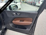 2023 Volvo XC60 B5 AWD Plus Dark Theme