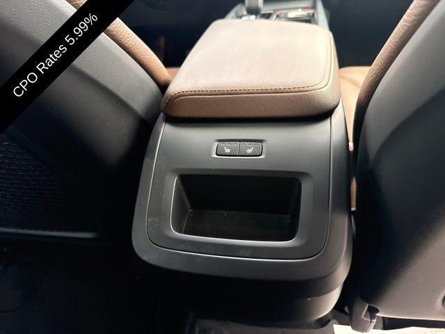 2023 Volvo XC60 B5 AWD Plus Dark Theme