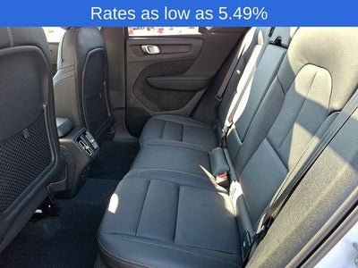 2026 Volvo XC40 B5 AWD Plus