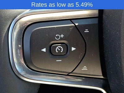 2026 Volvo XC40 B5 AWD Plus